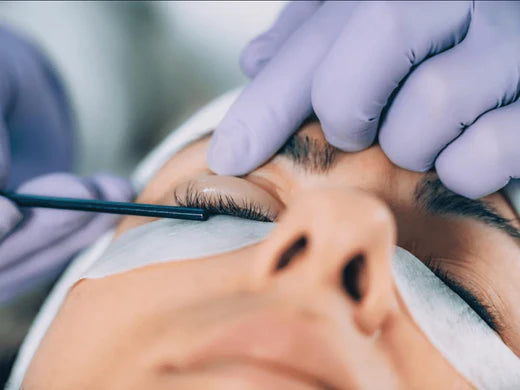 rehaussement de cils en cours