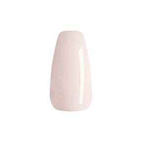 poudre dip pour ongles couleur guimauve crémeuse